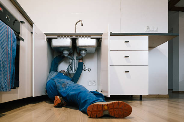 Professional Leak Detection technician working in Erwinna, PA
